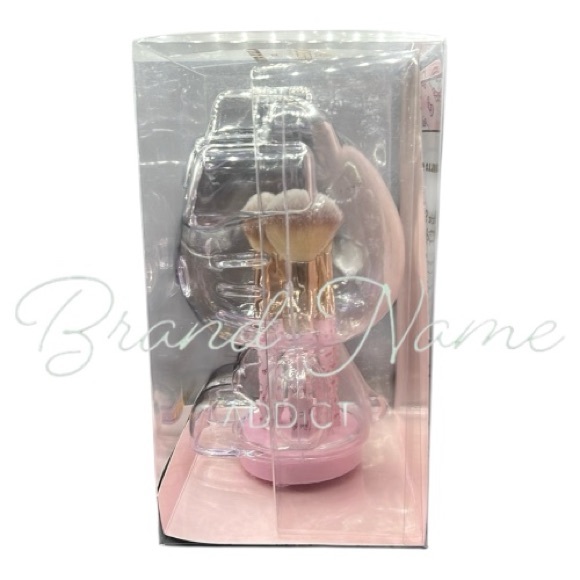 Hello Kitty Clear The Supercute Signature 6 Piece Brush Gift Set - Picture 3 of 4
